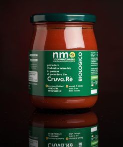 Organic whole unpeeled Corbarino tomato in puree